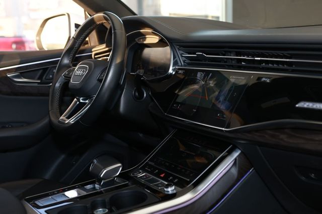 2021 Audi Q8 Prestige 55 TFSI quattro - 22982815 - 17