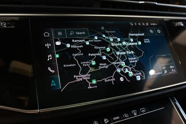 2021 Audi Q8 Prestige 55 TFSI quattro - 22982815 - 35