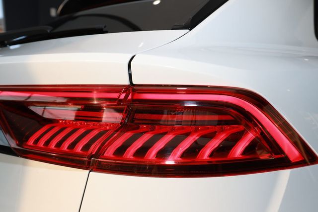 2021 Audi Q8 Prestige 55 TFSI quattro - 22982815 - 42