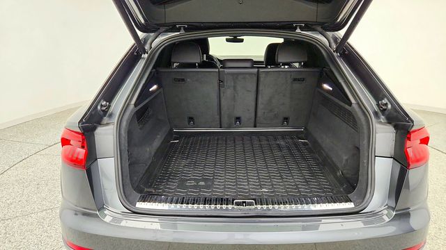 2021 Audi Q8 Prestige 55 TFSI quattro - 23089836 - 21