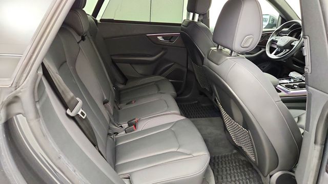 2021 Audi Q8 Prestige 55 TFSI quattro - 23089836 - 22