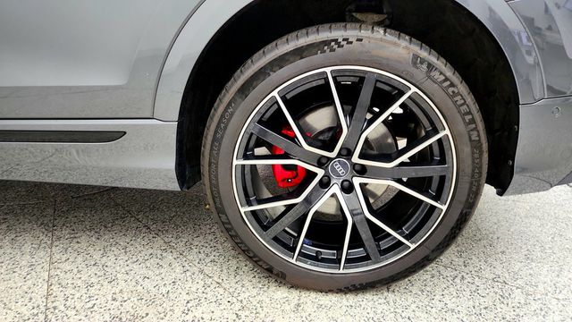 2021 Audi Q8 Prestige 55 TFSI quattro - 23089836 - 8