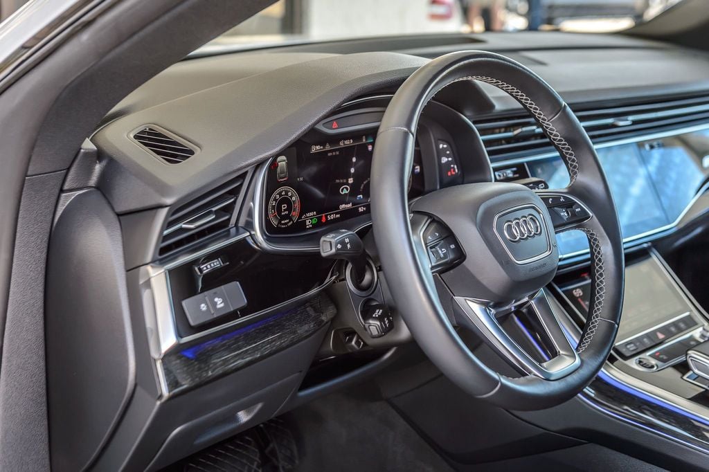 2021 Audi Q8 Q8 QUATTRO PREMIUM PLUS NAV BACKUP CAM PANO ROOF GORGEOUS - 22889633 - 26