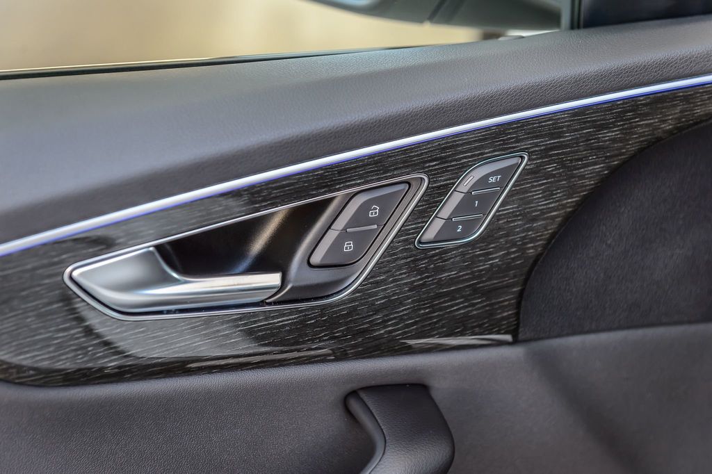 2021 Audi Q8 Q8 QUATTRO PREMIUM PLUS NAV BACKUP CAM PANO ROOF GORGEOUS - 22889633 - 48