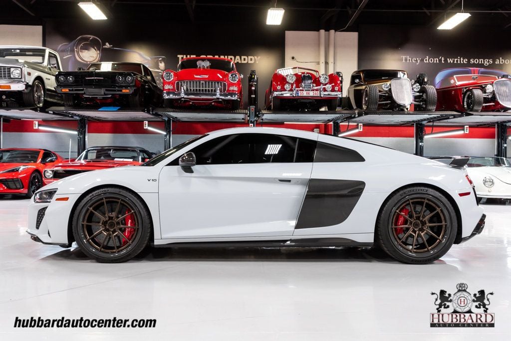 2021 Audi R8 Coupe VF Engineering Supercharger, Custom Carbon Fiber Wheels - 22430759 - 4