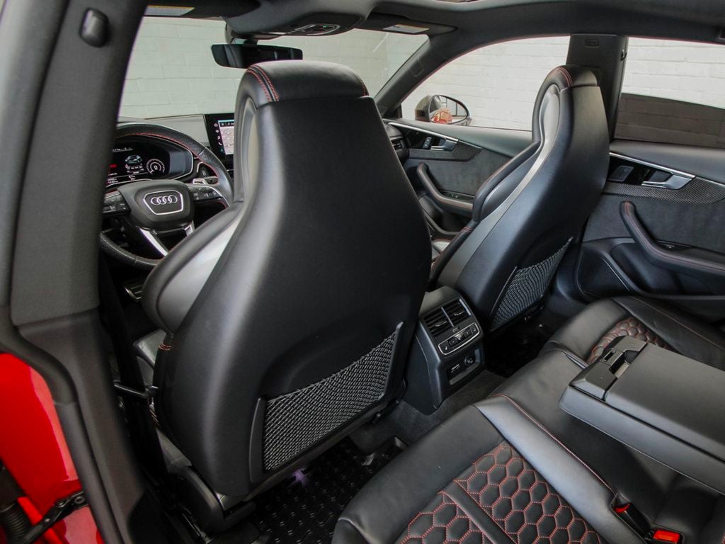 Audi RS 5 photo 28