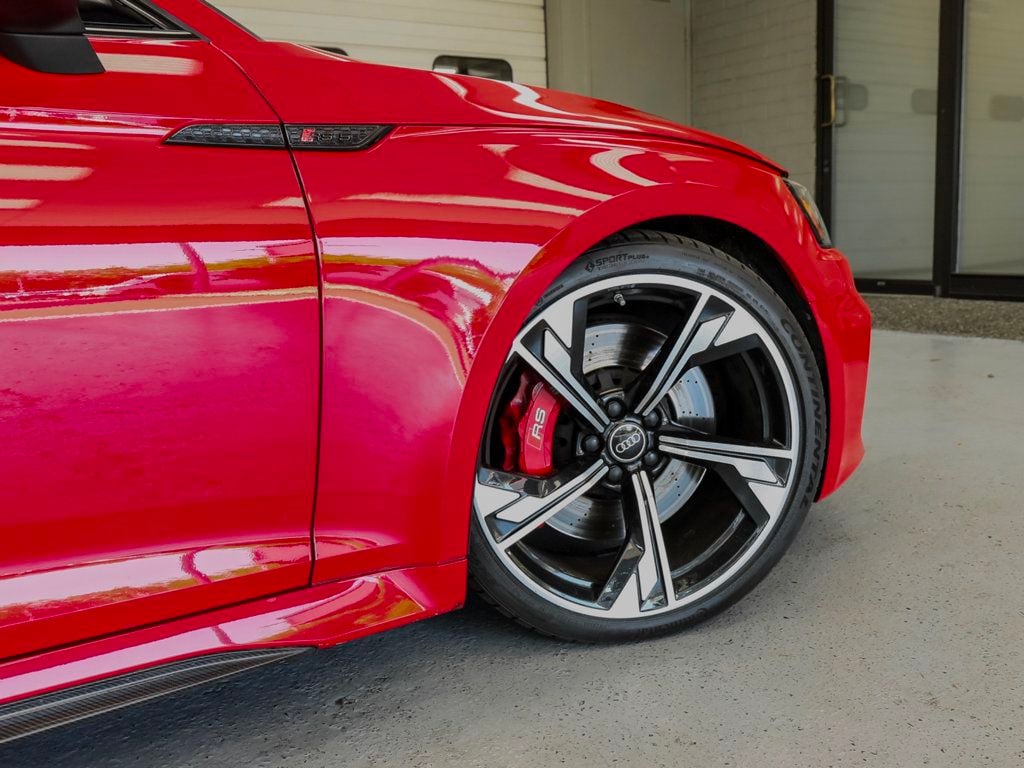 Audi RS 5 photo 36