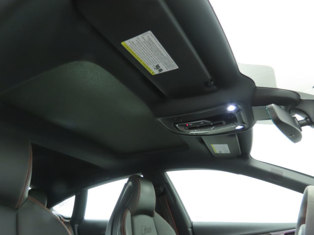 2021 Audi RS 5 photo 17
