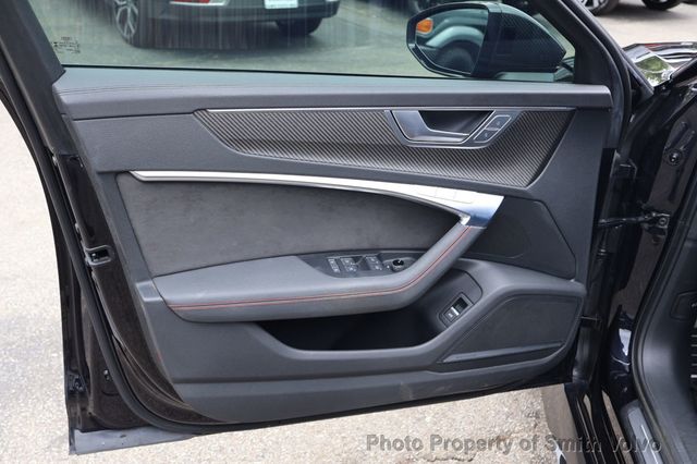 2021 Audi RS 6 Avant 4.0 TFSI quattro - 23072670 - 9