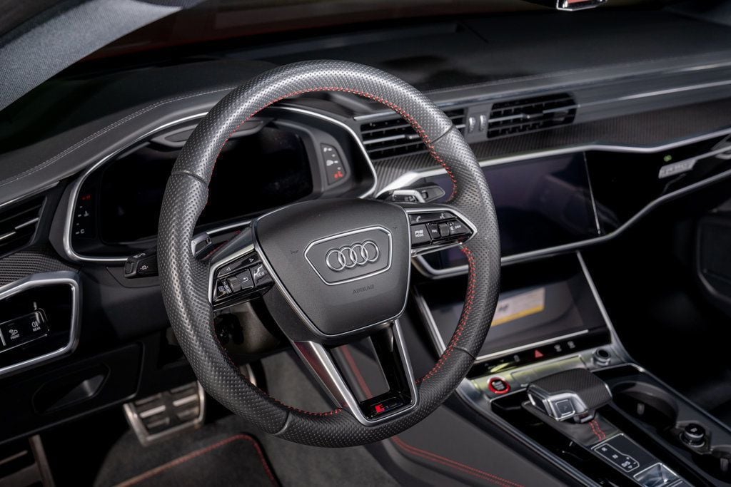 2021 Audi RS 7 Base photo 13
