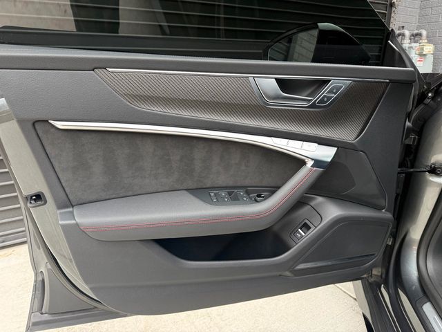 2021 Audi RS 7 4.0 TFSI quattro - 22936159 - 25