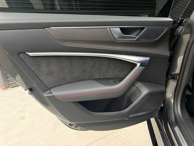 2021 Audi RS 7 4.0 TFSI quattro - 22936159 - 31