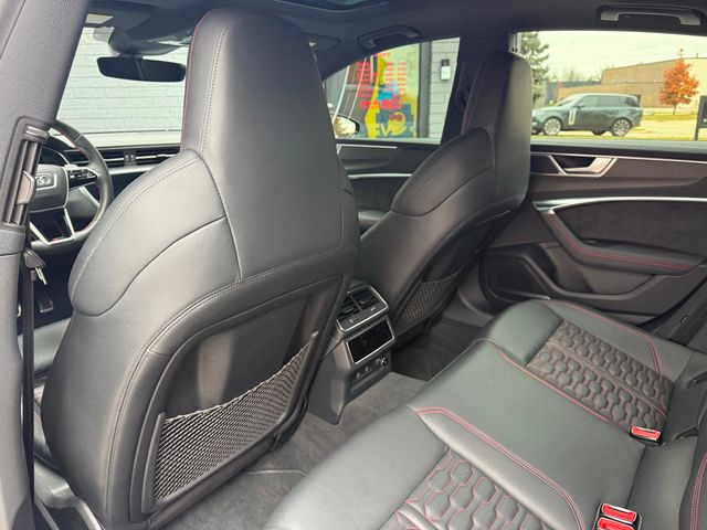 2021 Audi RS 7 4.0 TFSI quattro - 22936159 - 32