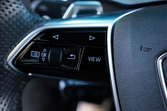 2021 Audi RS 7 4.0 TFSI quattro - 23041216 - 10