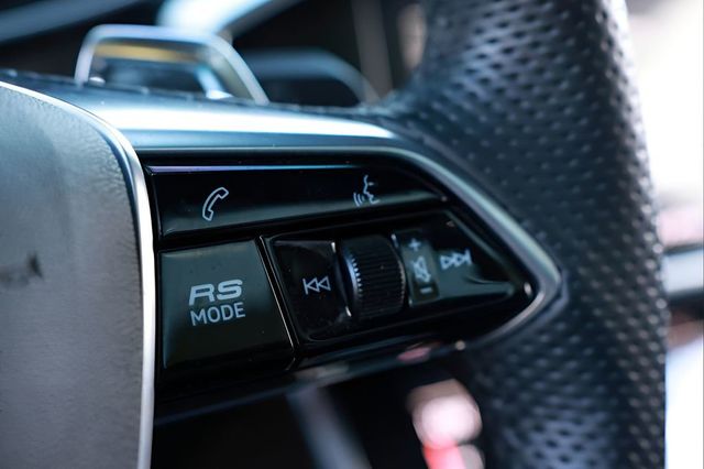 2021 Audi RS 7 4.0 TFSI quattro - 23041216 - 11