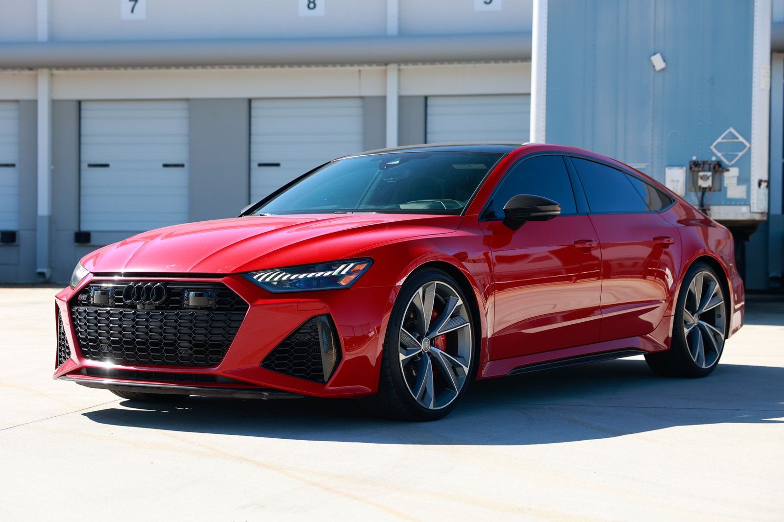 2021 Audi RS 7 Base photo 3