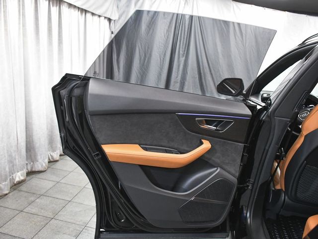 2021 Audi RS Q8 4.0T - 23066067 - 13