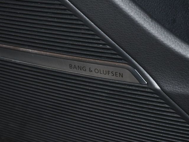 2021 Audi RS Q8 4.0T - 23066067 - 18