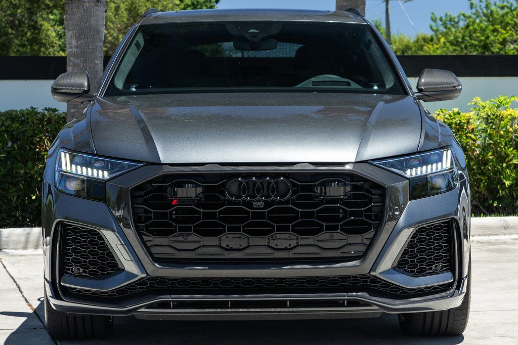 2021 Audi RS Q8 photo 12