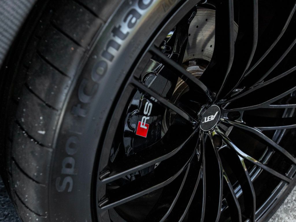 2021 Audi RS Q8 photo 14