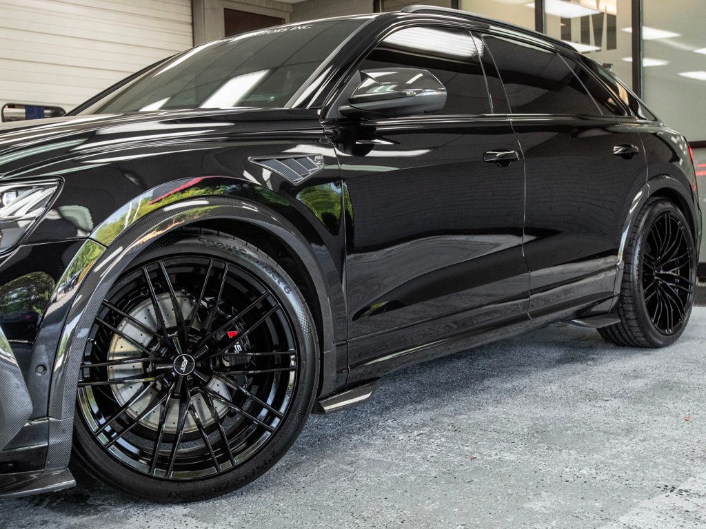 2021 Audi RS Q8 photo 17