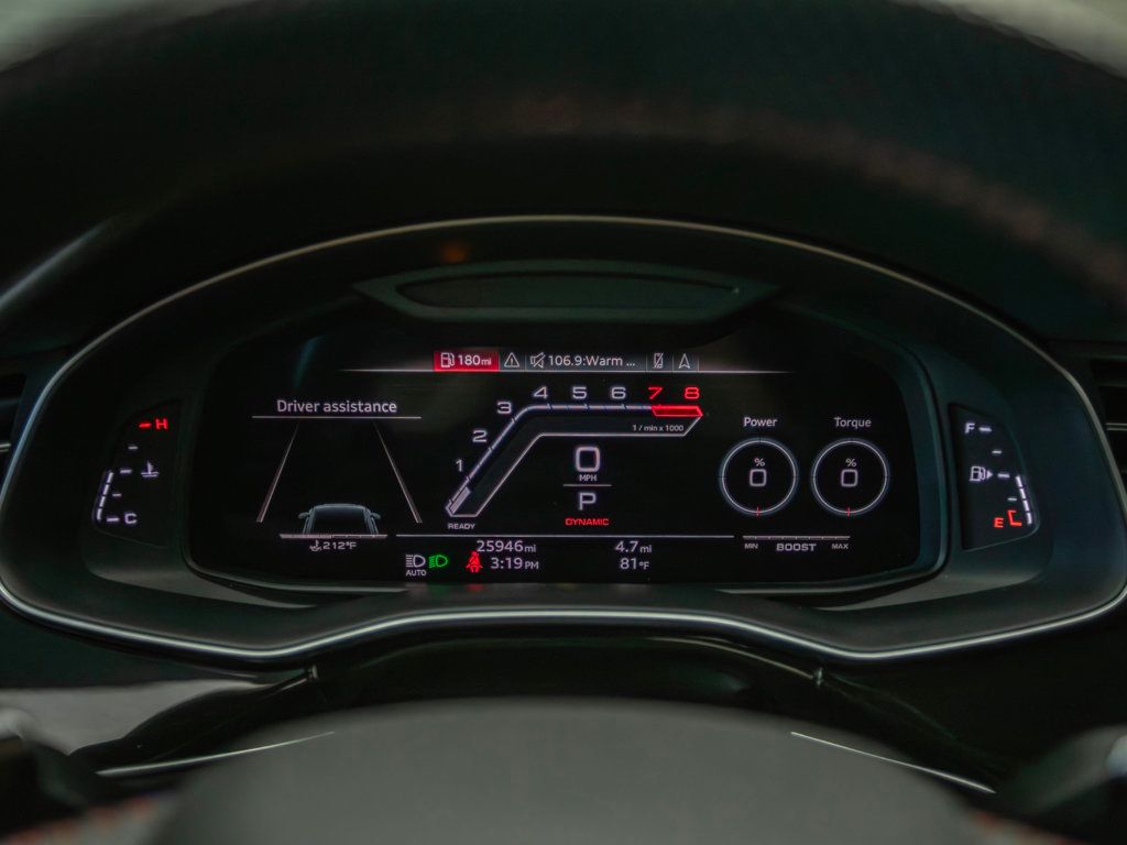 2021 Audi RS Q8 photo 19