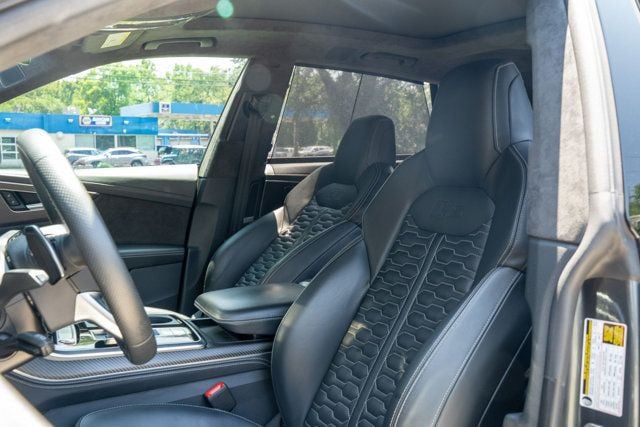 2021 Audi RS Q8 Local Trade/Executive Pkg/Carbon Optic Pkg/Heated&Cooled Seats - 23047119 - 18
