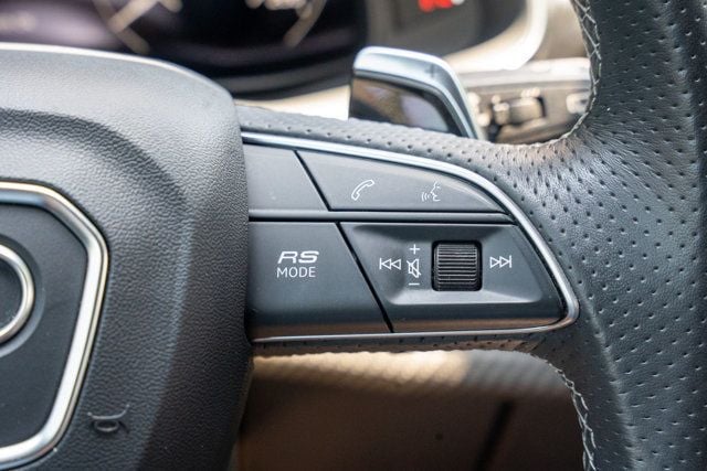 2021 Audi RS Q8 Local Trade/Executive Pkg/Carbon Optic Pkg/Heated&Cooled Seats - 23047119 - 21
