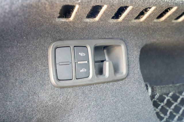 2021 Audi RS Q8 Local Trade/Executive Pkg/Carbon Optic Pkg/Heated&Cooled Seats - 23047119 - 57