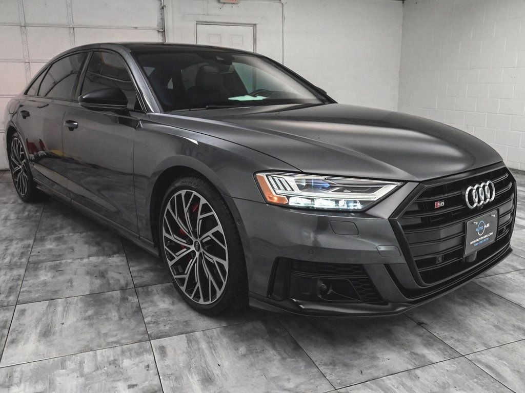 2021 Audi S8 4.0T photo 3