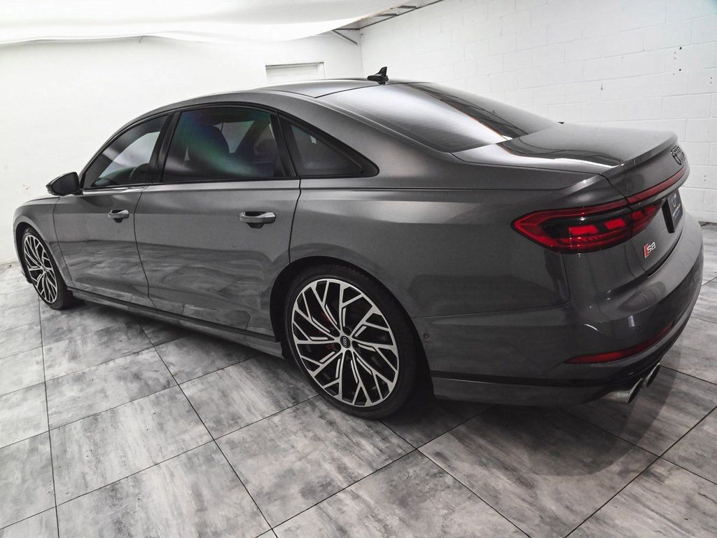 2021 Audi S8 4.0T photo 4