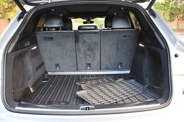 2021 Audi SQ5 Premium Plus photo 3