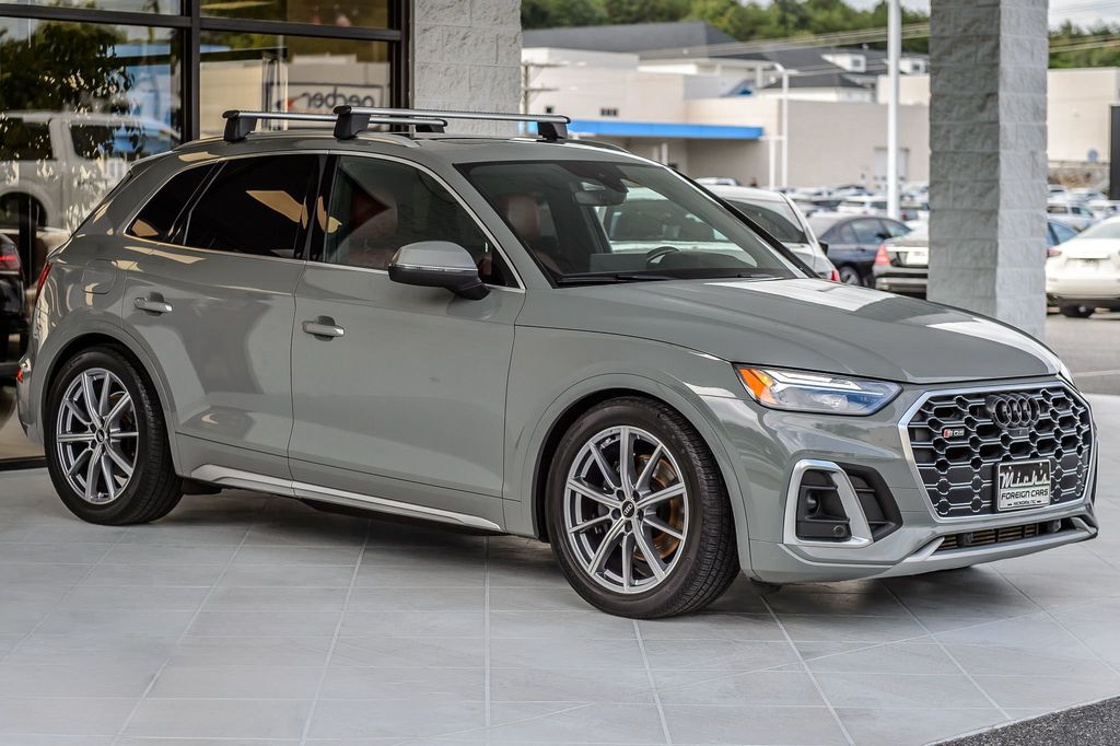 2021 Audi SQ5 SQ5 PREMIUM PLUS - QUANTUM GRAY ON RED - NAV - PANO ROOF-BTOOTH - 22915198 - 3