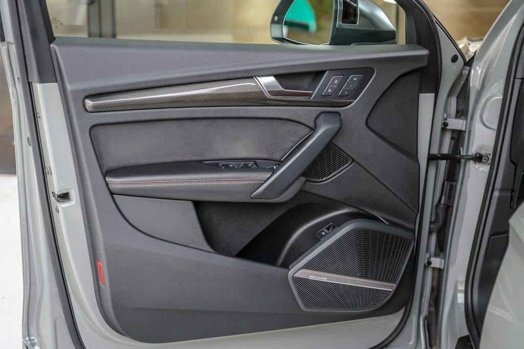 2021 Audi SQ5 SQ5 PREMIUM PLUS - QUANTUM GRAY ON RED - NAV - PANO ROOF-BTOOTH - 22915198 - 47