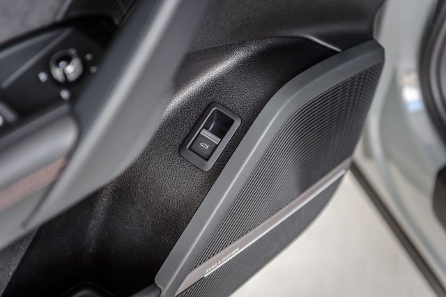 2021 Audi SQ5 SQ5 PREMIUM PLUS - QUANTUM GRAY ON RED - NAV - PANO ROOF-BTOOTH - 22915198 - 51