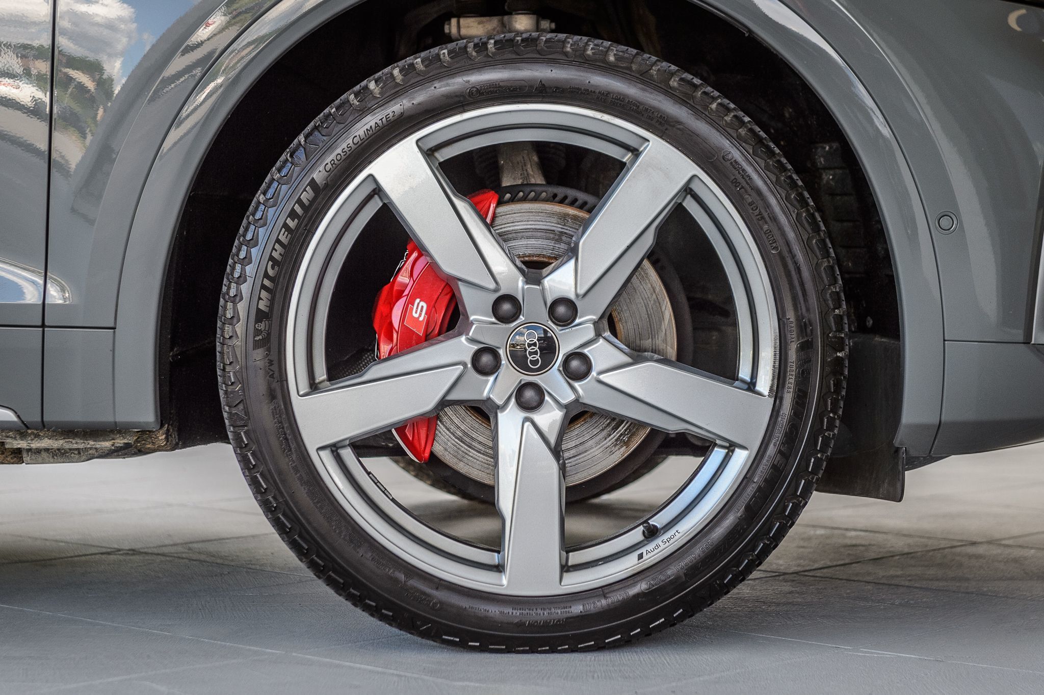 2021 Audi SQ5 Prestige photo 16