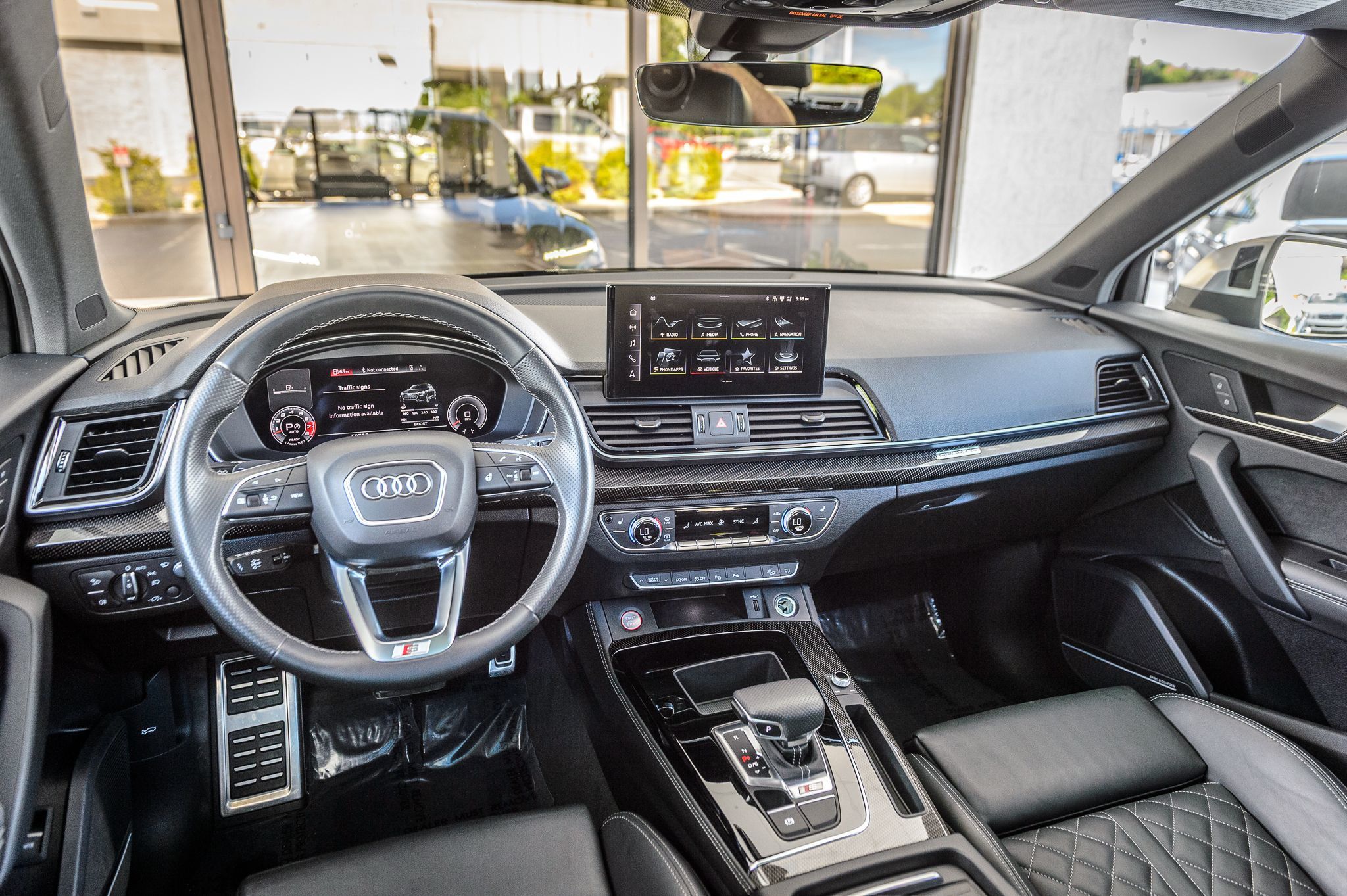 2021 Audi SQ5 Prestige photo 23