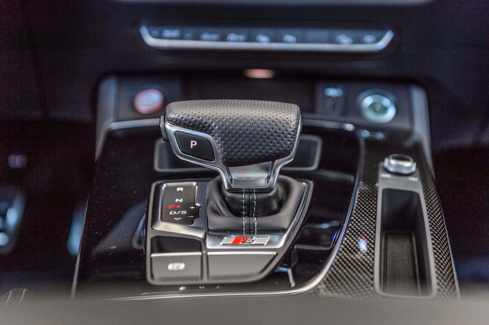 2021 Audi SQ5 Prestige photo 31