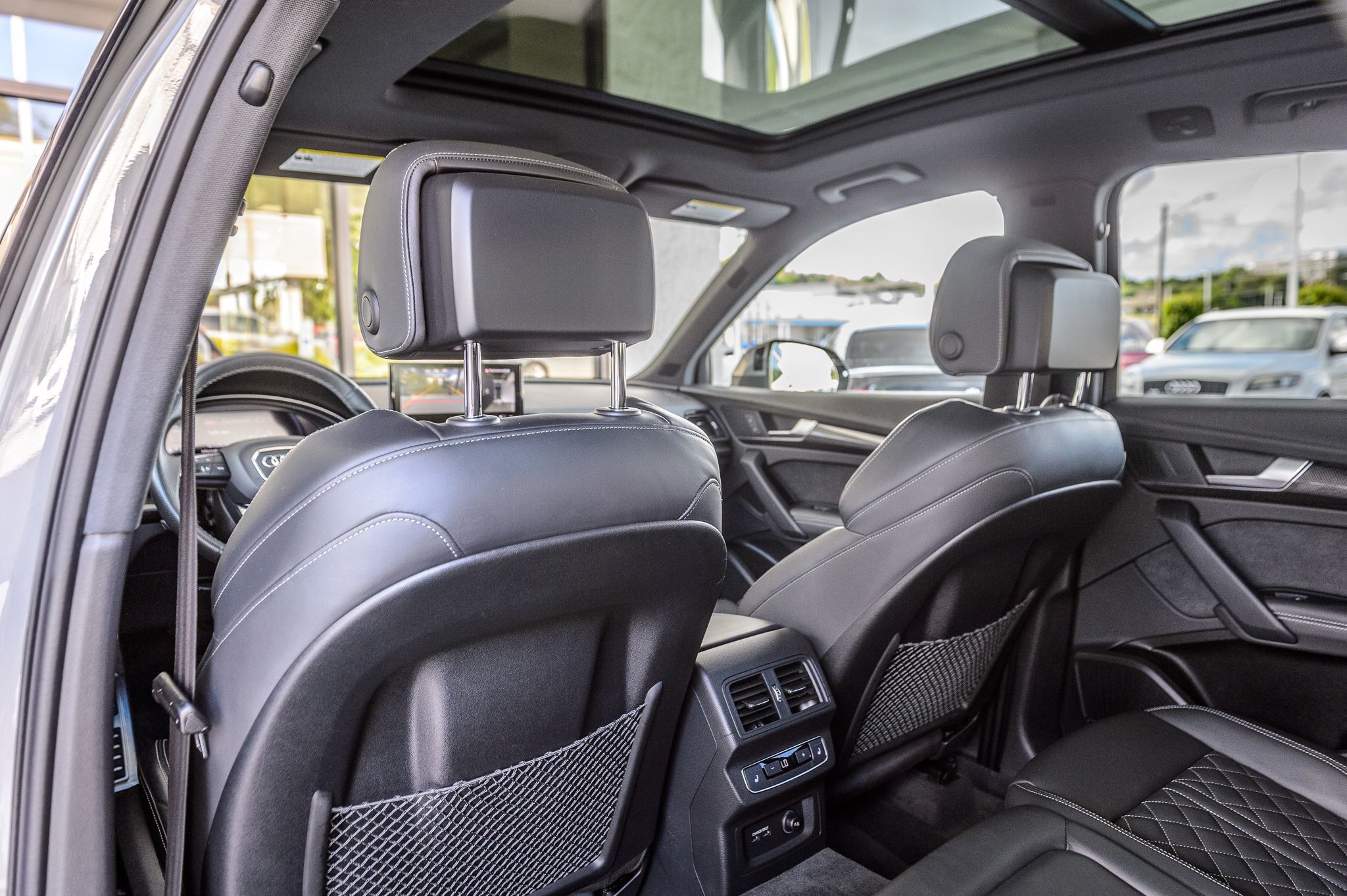 2021 Audi SQ5 Prestige photo 40
