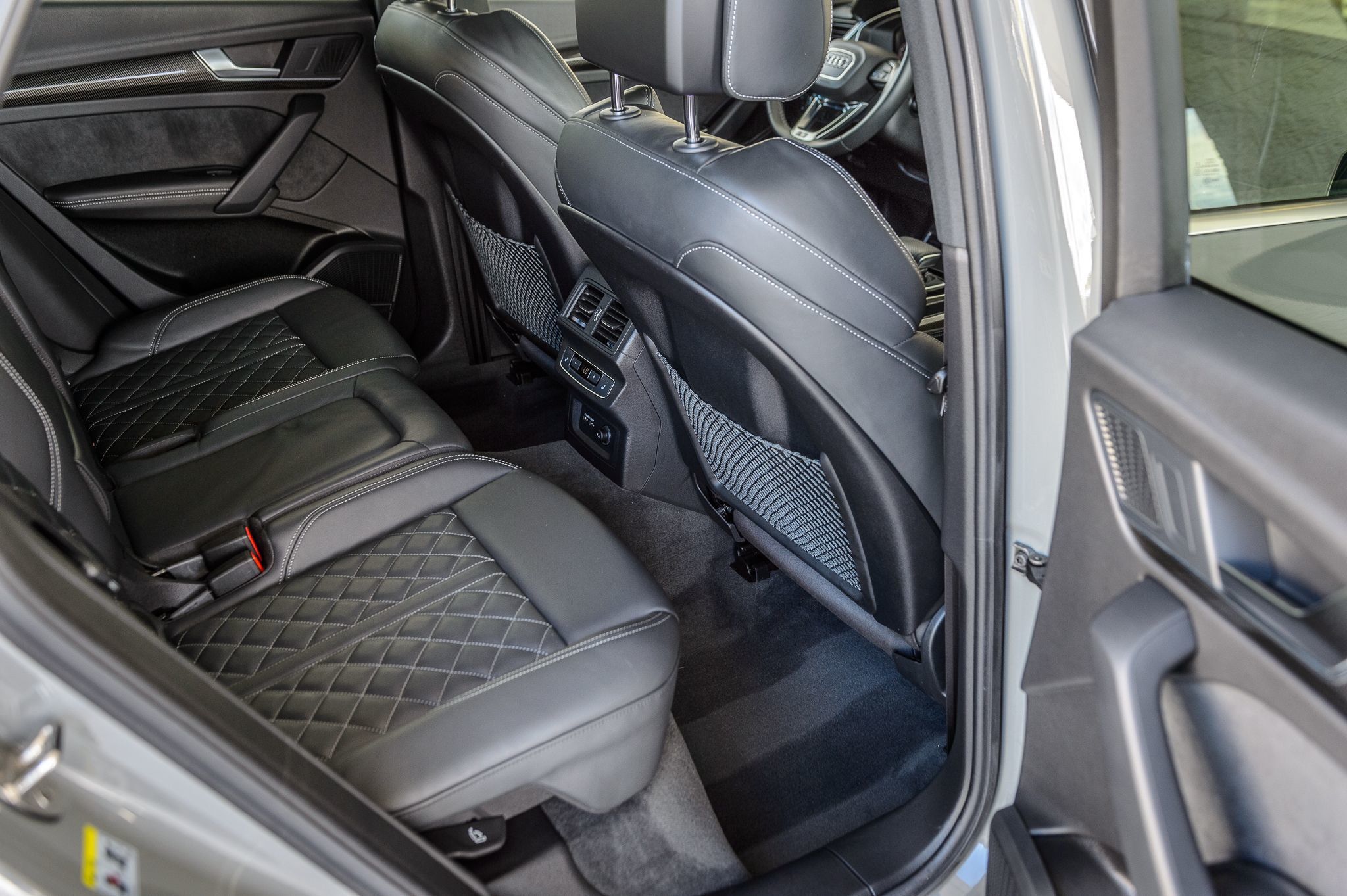 2021 Audi SQ5 Prestige photo 42