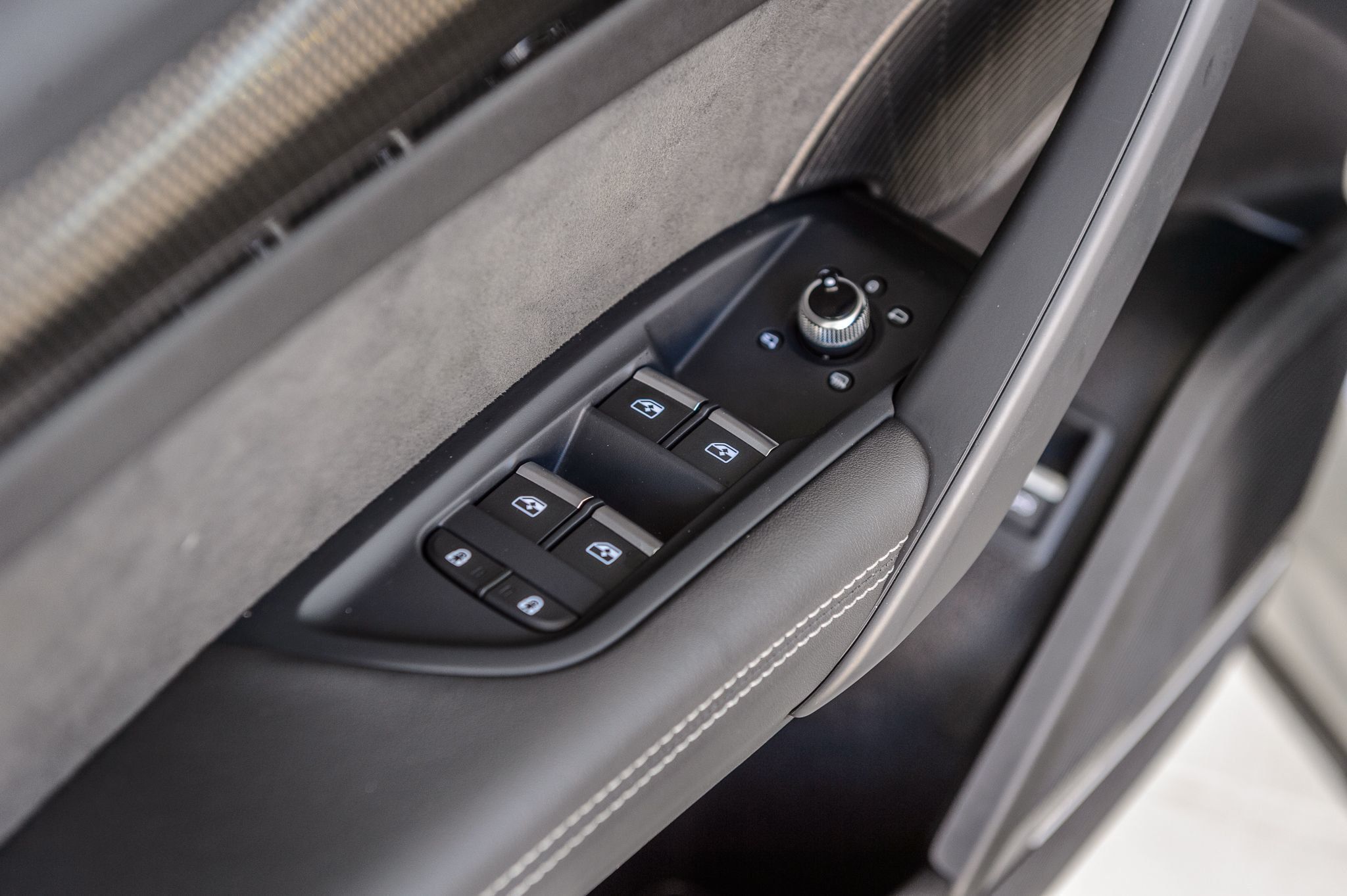2021 Audi SQ5 Prestige photo 49