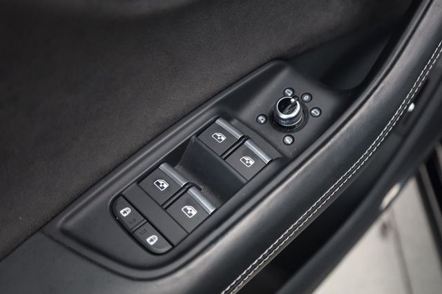 2021 Audi SQ7 Prestige - 23035530 - 44