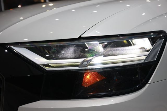 2021 Audi SQ8 Premium Plus 4.0 TFSI quattro - 22985321 - 34