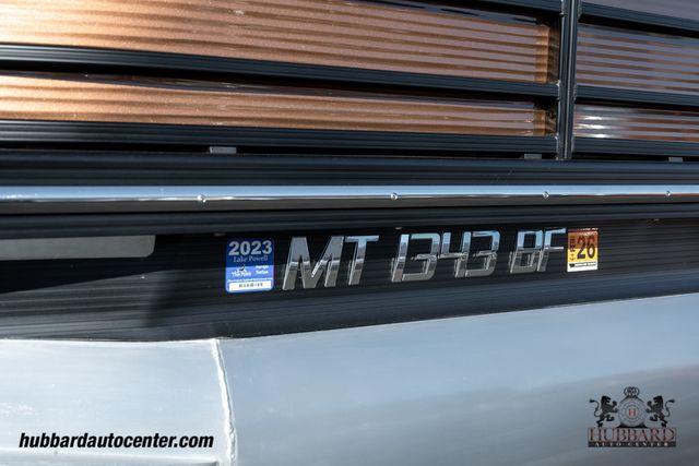 2021 Bennington Q25 SB  - 22951483 - 11