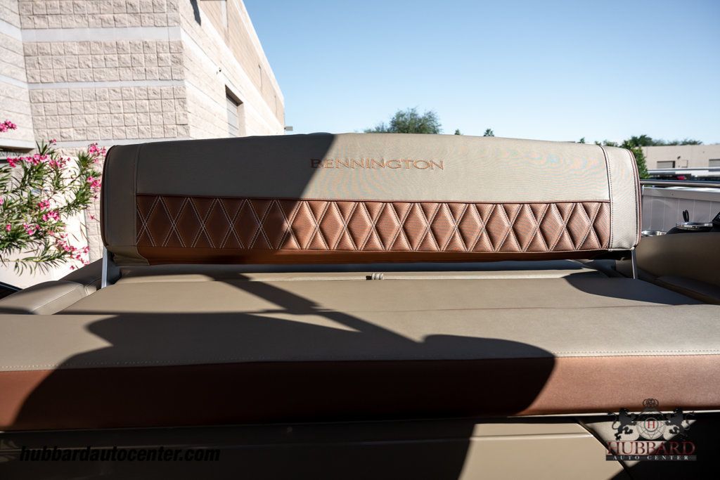 2021 Bennington Q25 SB  - 22951483 - 39