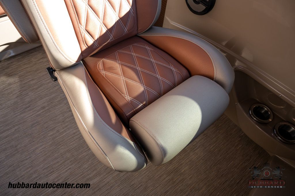 2021 Bennington Q25 SB  - 22951483 - 43