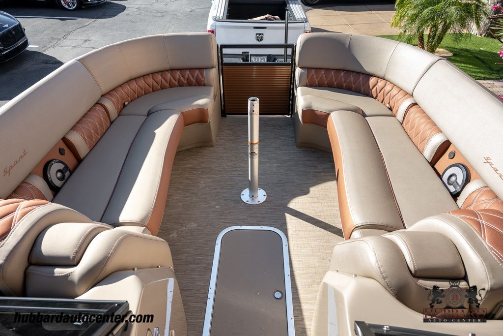 2021 Bennington Q25 SB  - 22951483 - 54