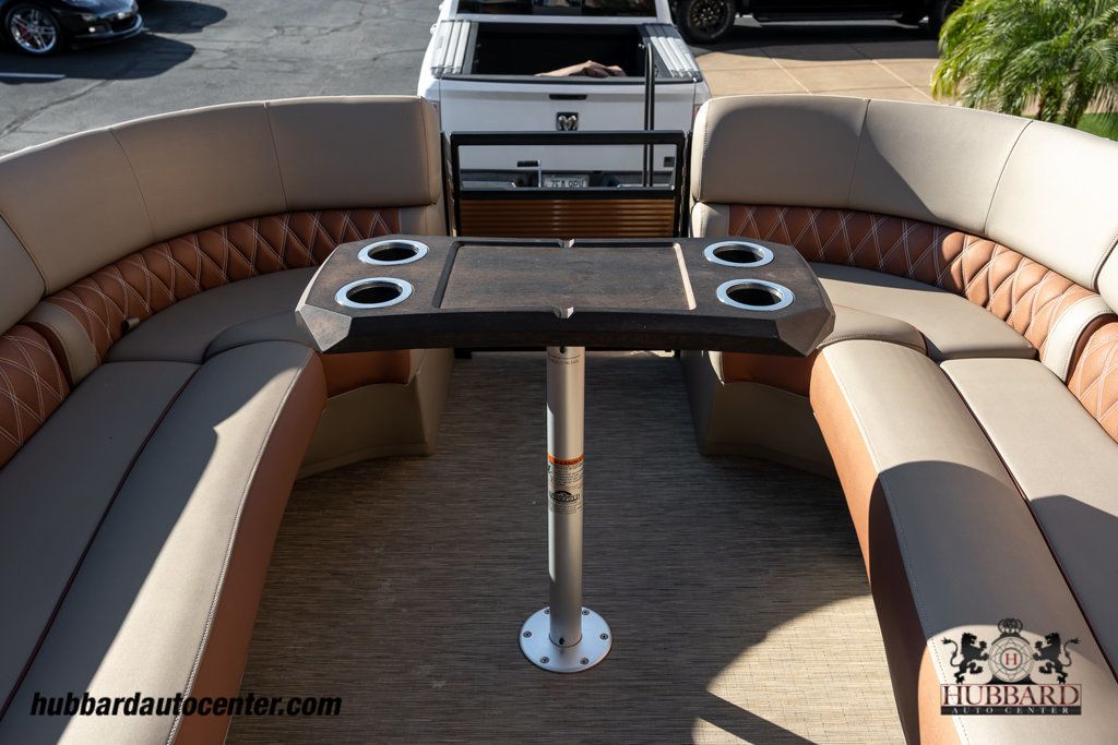 2021 Bennington Q25 SB  - 22951483 - 70