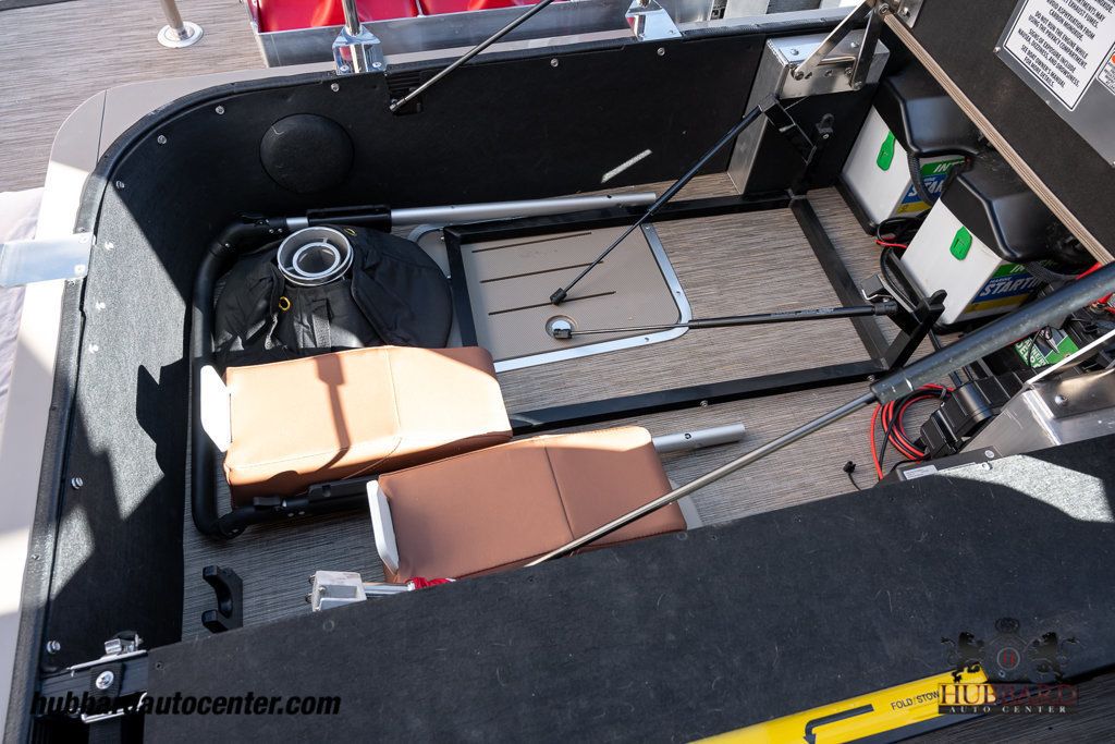 2021 Bennington Q25 SB  - 22951483 - 77