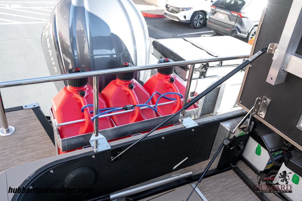 2021 Bennington Q25 SB  - 22951483 - 80